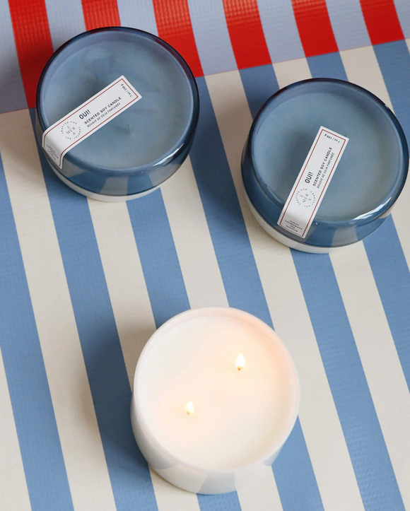 Oui! Canister Candle